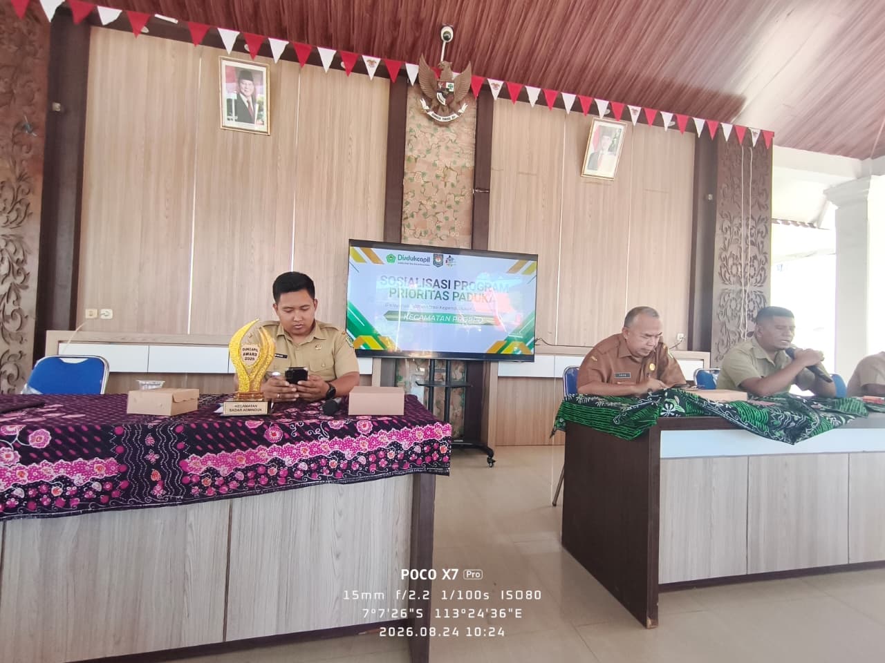 Sosialisasi Program Prioritas PADUKA di Kecamatan Proppo, Desa Batukalangan Berharap Pelayanan Administrasi Kependudukan Semakin Mudah